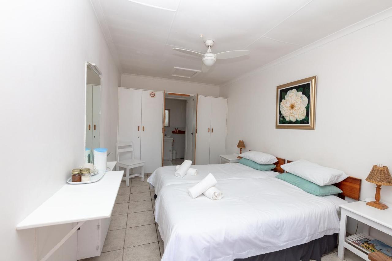 Nothando Backpackers Lodge Plettenberg Bay Eksteriør billede