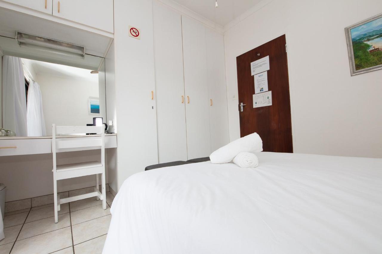 Nothando Backpackers Lodge Plettenberg Bay Eksteriør billede