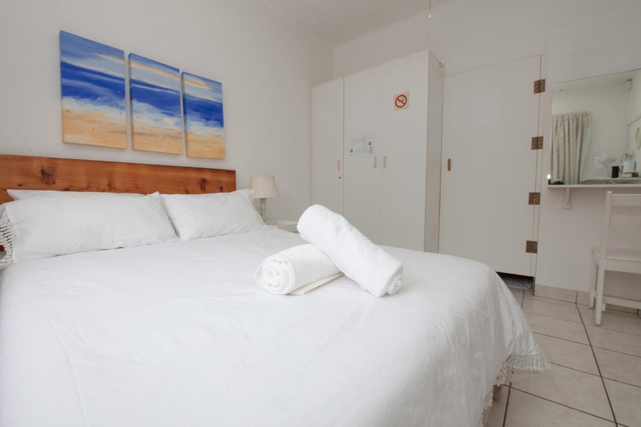 Nothando Backpackers Lodge Plettenberg Bay Eksteriør billede